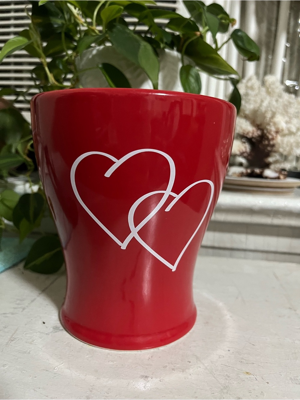 Red Ceramic Vase with White Heart Motif - Decorative Home Accent